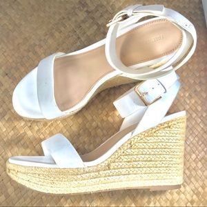 Forever 21 white wedge shoes